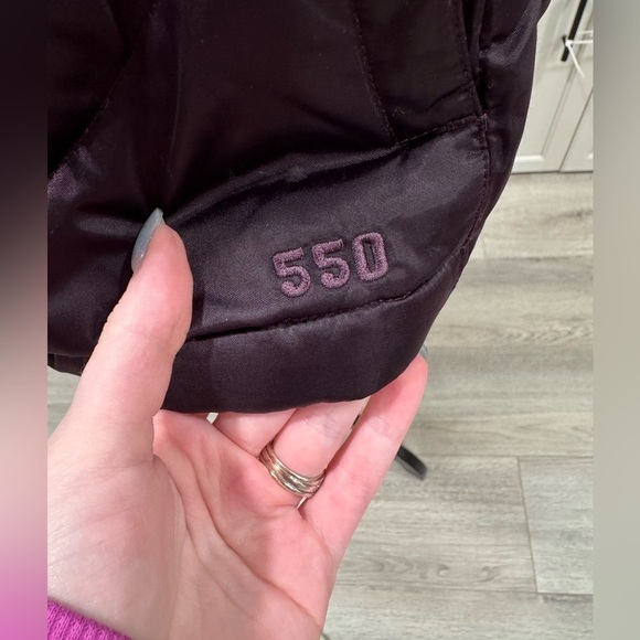 The North Face 550 Goose Down Puffer Vest Women’s Size Medium - Picture 5 of 7